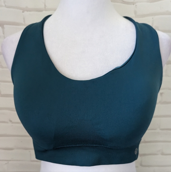 Marika Other - Marika sports bra